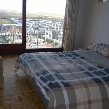 Sea View Вестэнде